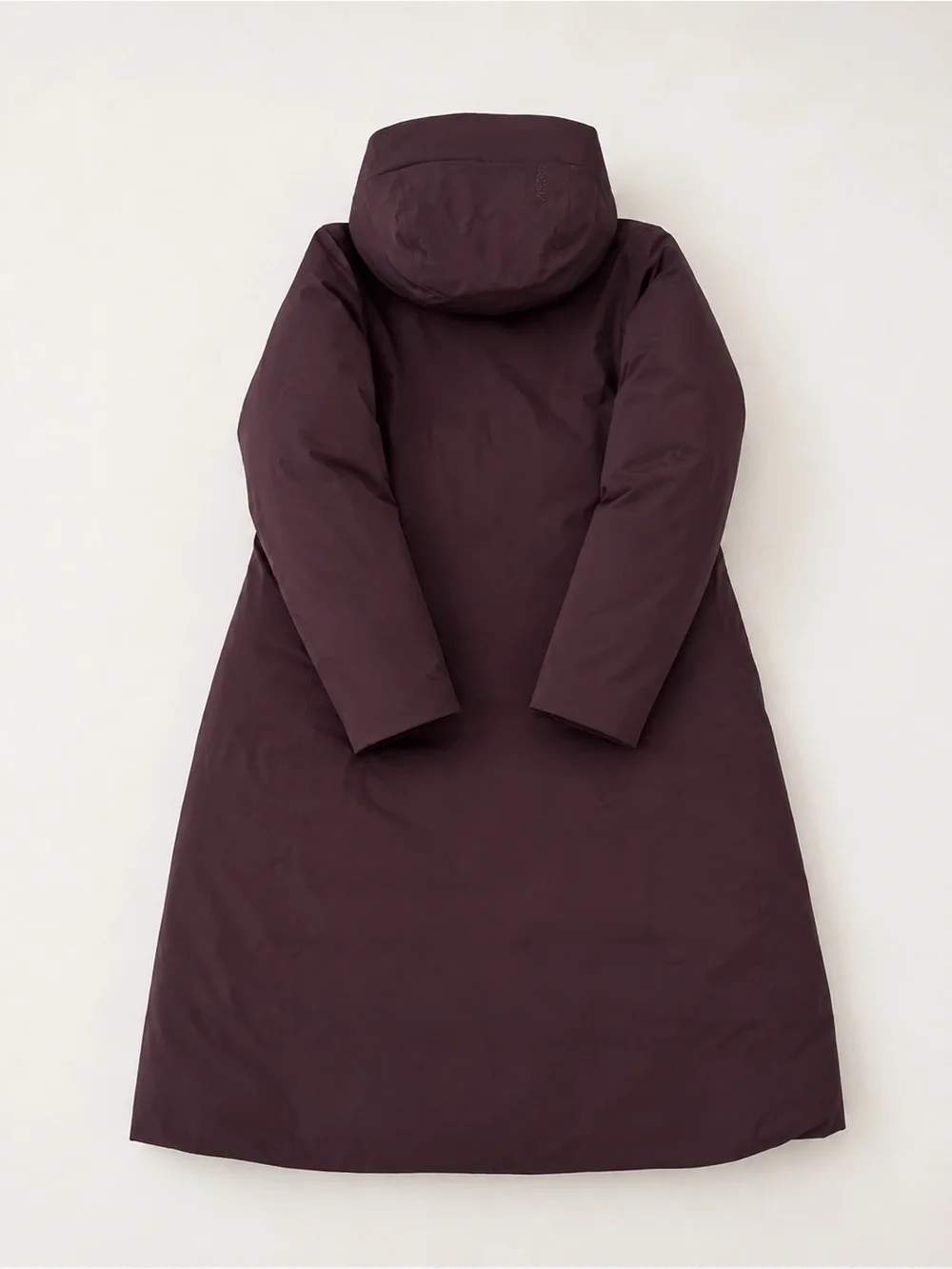 Arc’teryx Liatris Women’s Long Down Parka – Burgundy/Wine – New With Tags - Picture 3 of 3